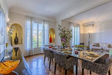 VICTOR HUGO · Magnifique Appartement - Vue dégagée sur jardin