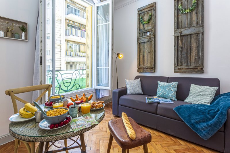 DIJON G - New Apartment - Near "Liberation"