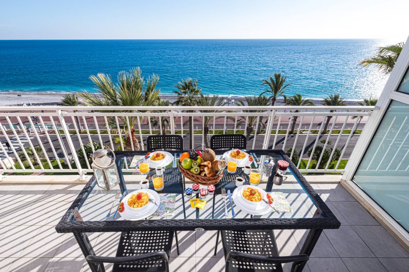 PROM 92 - PROMENADE DES ANGLAIS - Localisation de rêve