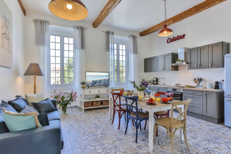 GARIB · Piazza Garibaldi - 4 camere - Balconen