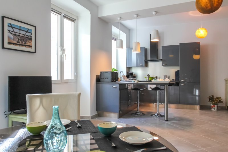 REPUBLIQUE - Beautiful 3 rooms - Near Place Garibaldi