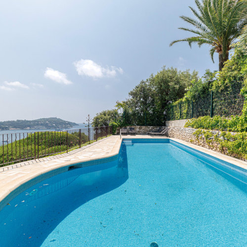 VILLEFRANCHE RESTANQUES - Vue mer panoramique 2 chambres Piscine