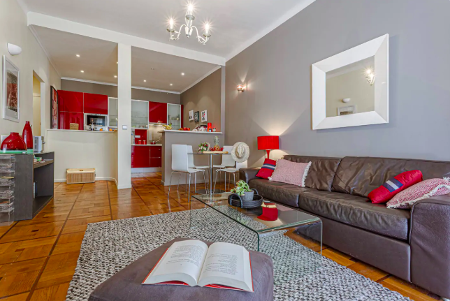 SQUARE ROYAL · Apartment with terrasse - A/C - Direct access sea