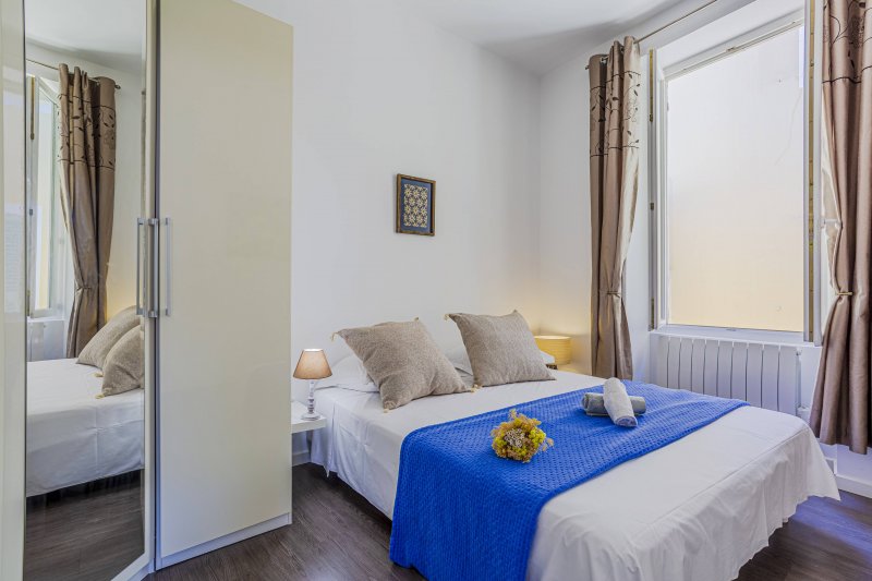 GUISOL - Appartement typique de Nice - 3 chambres au calme